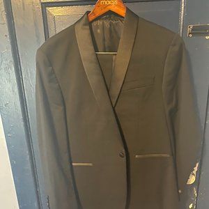 Kenneth Cole Reaction Tuxedo - Jacket & Pants